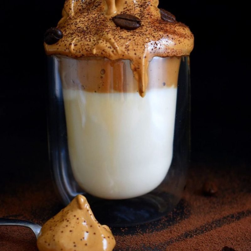 Capuccino maison – Dalgona coffee – Nad_recettedumonde Capuccino maison - Dalgona coffee - Nad_recettedumonde